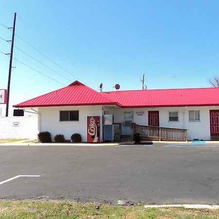 Ole English Inn Tuscaloosa Exterior photo